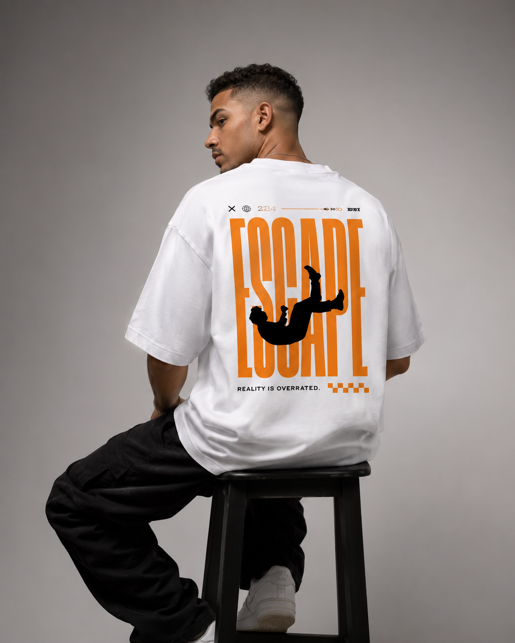 Escape oversized tshirt